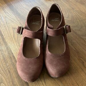 Dansko mary jane style, size 41(us10) plum color leather upper